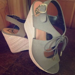Moss green wedge sandals